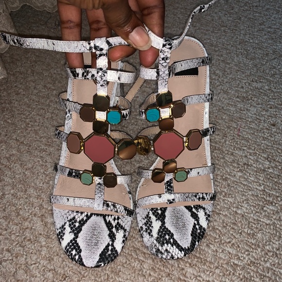 🌟Host Pick!🌟 NWT Louise et Cie snake print & gem heeled sandals - Picture 2 of 8